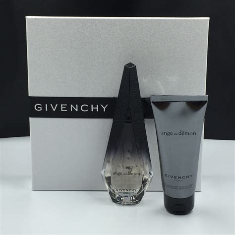 angel demon givenchy price|ange ou demon gift set.